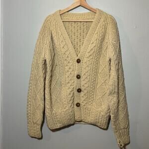 Unisex Size Large Cream Chunky Thick Wool Wood Button Up Handmade Cardigan